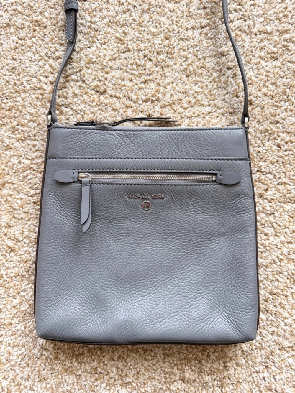 Michael Kors Jet Set North South Charm Leather Crossbody Bag Grey Flat